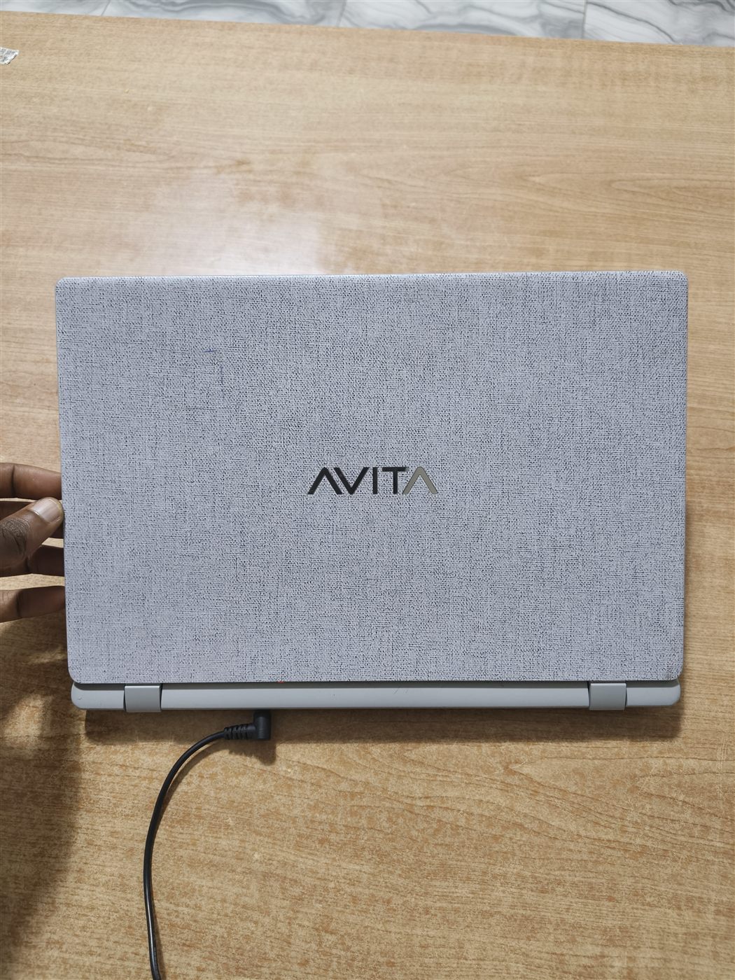 AVITA Essential 14, ordinateur portable en situation réelle