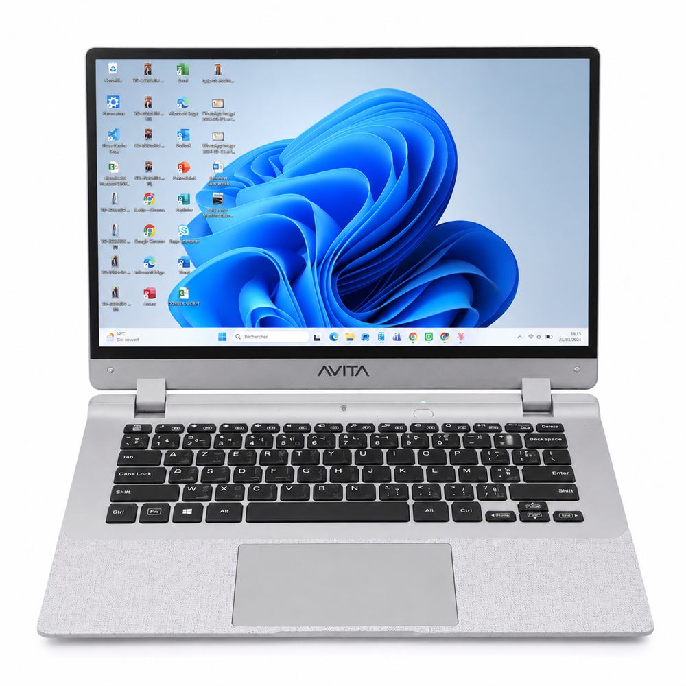 Écran Full HD 14 pouces de l'AVITA Essential 14, vue de face